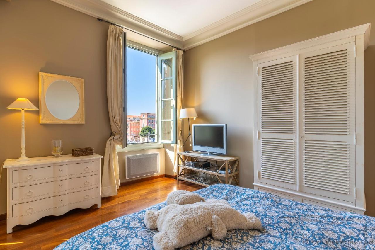 Nice Renting - 13 Massena - Live A Dream Luxury Loft - Place Massena Exterior photo